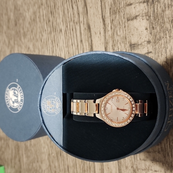 Eco Drive Citizen Watch NIB - Picture 4 of 6